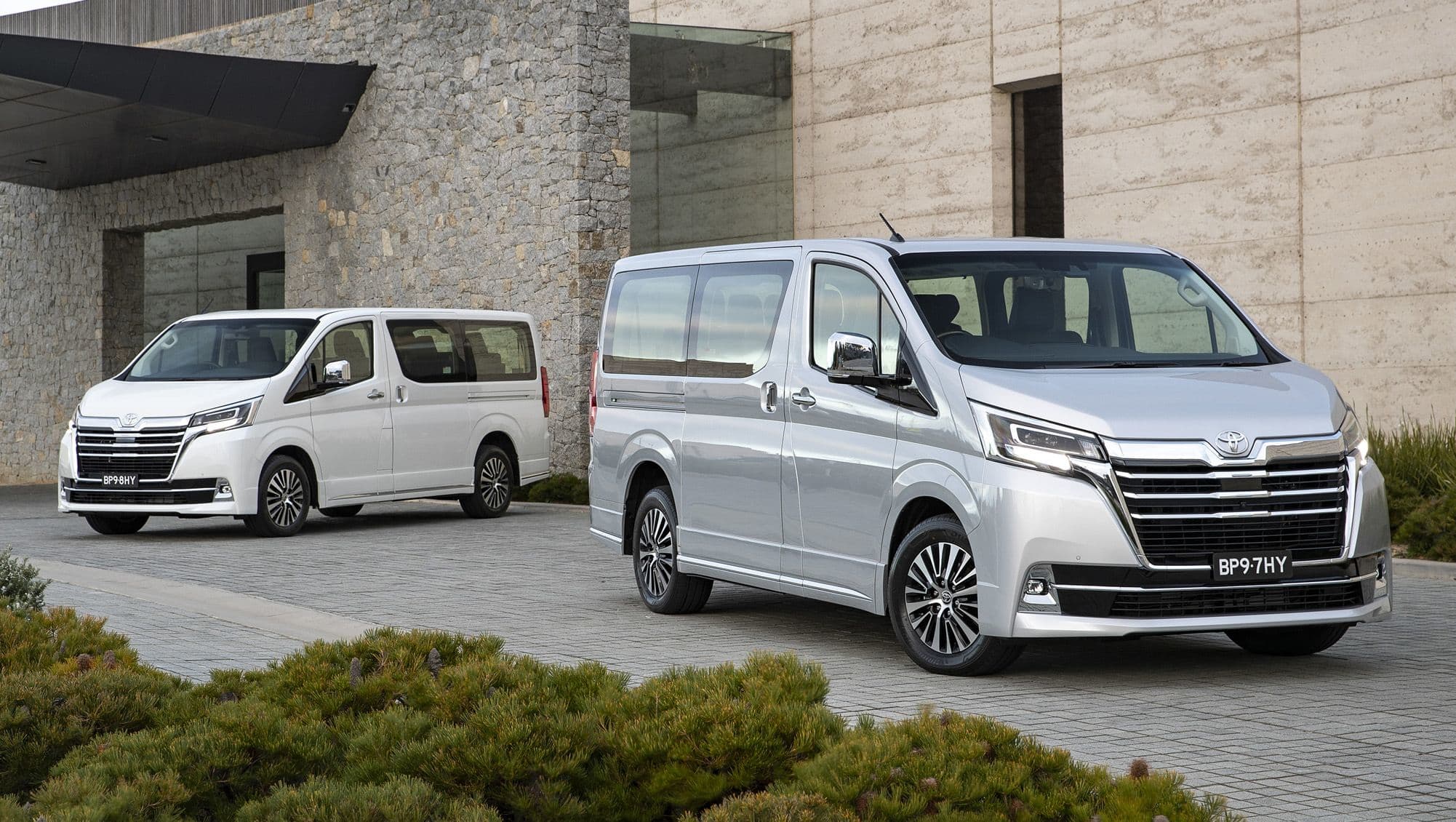 Toyota Hiace Transfer - Hurghada to Cairo